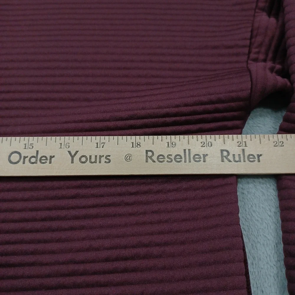 Nike Sweater‎ Womens Small Red Crew Neck Pullover Casual Activewear